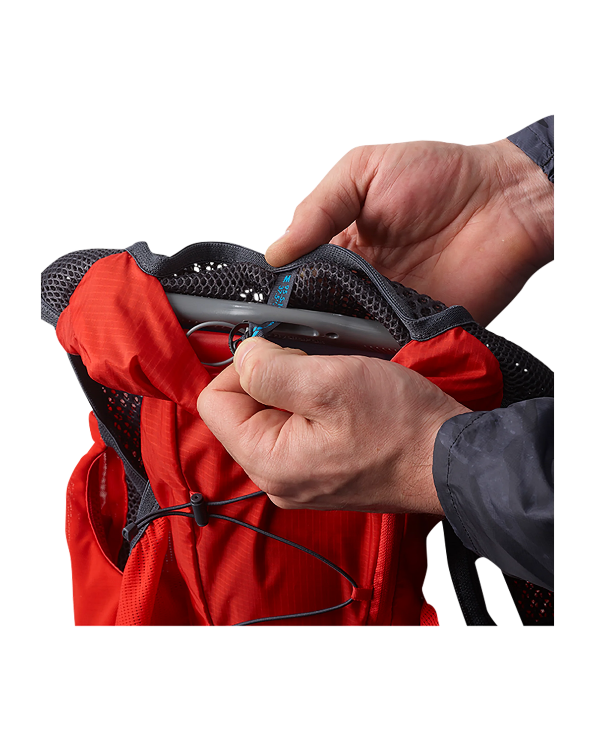 Depósito de hidratación Salomon Soft Reservoir 1,5 L, plegado para guardarlo